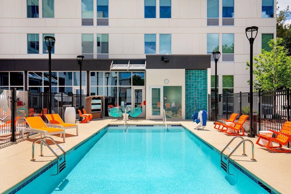 Отель Aloft Austin South Экстерьер фото