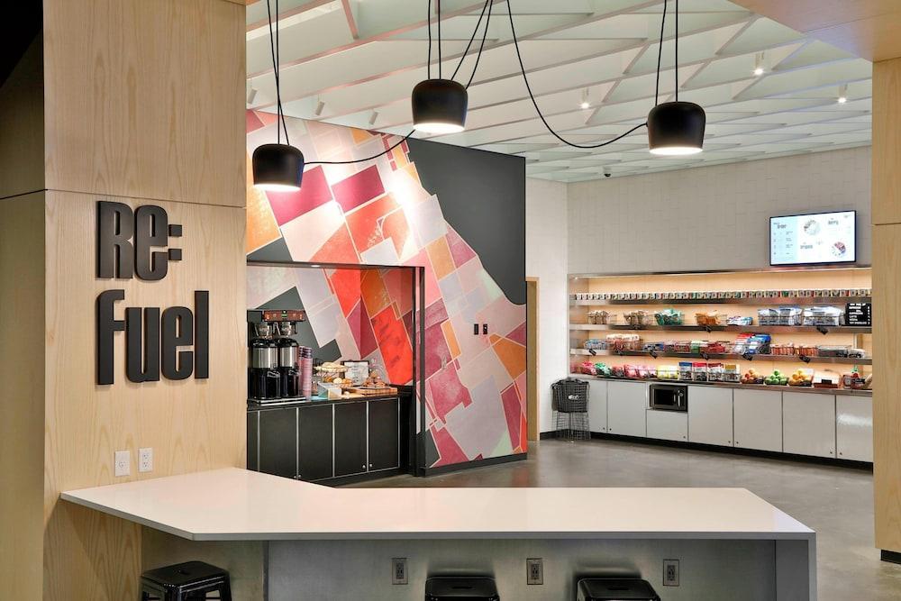 Отель Aloft Austin South Экстерьер фото